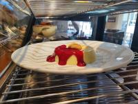Desserts 2 (click to enlarge)